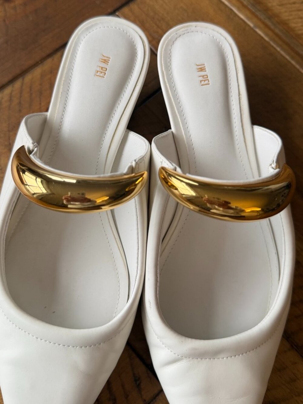 JW PEI HELENA PIERCED MULES IN WHITE SIZE 9 - Picture 9 of 11